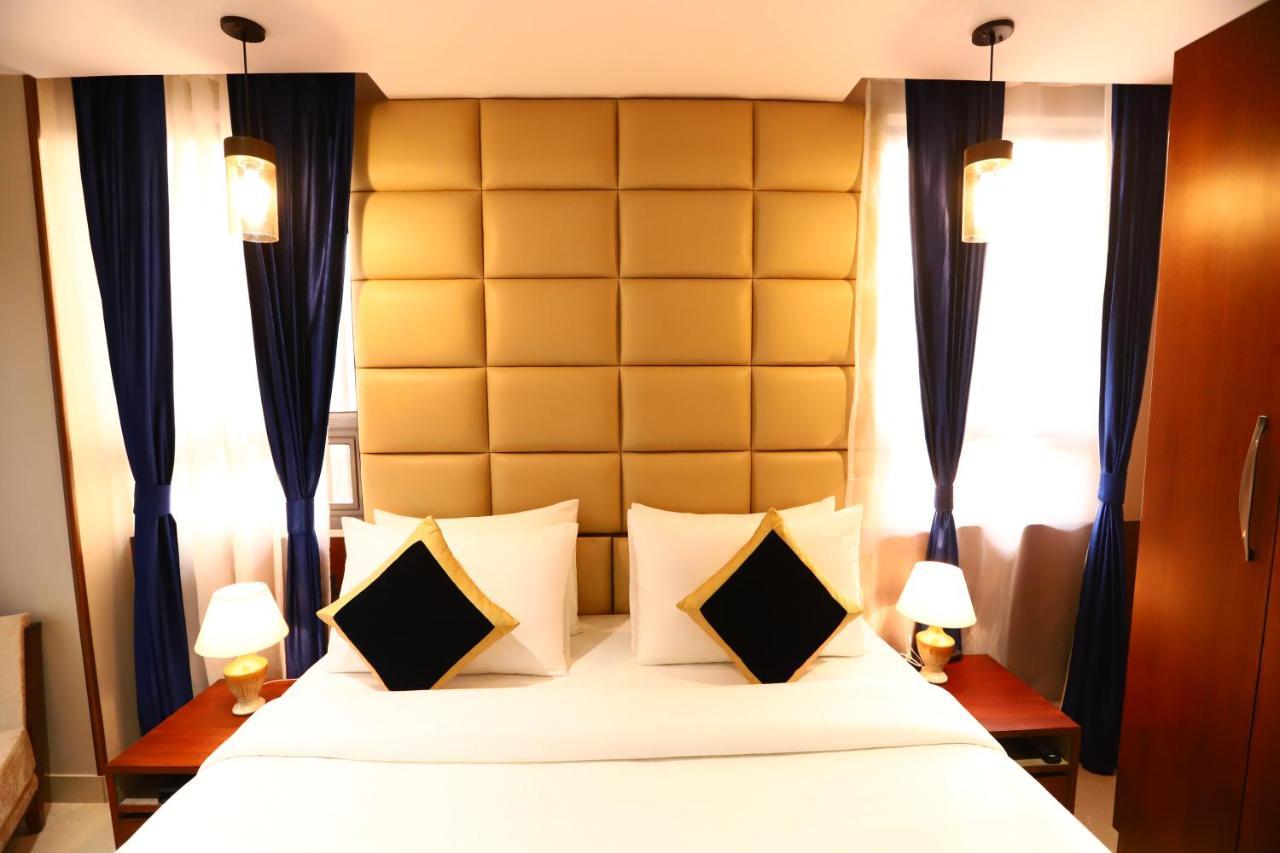 Sanca International Hotel In Patel Nagar Delhi New Delhi Exterior photo