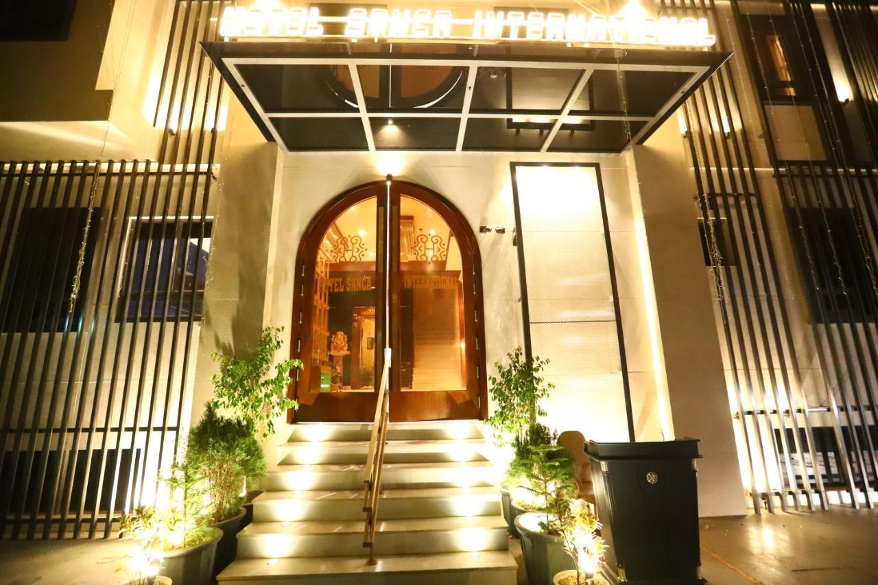 Sanca International Hotel In Patel Nagar Delhi New Delhi Exterior photo