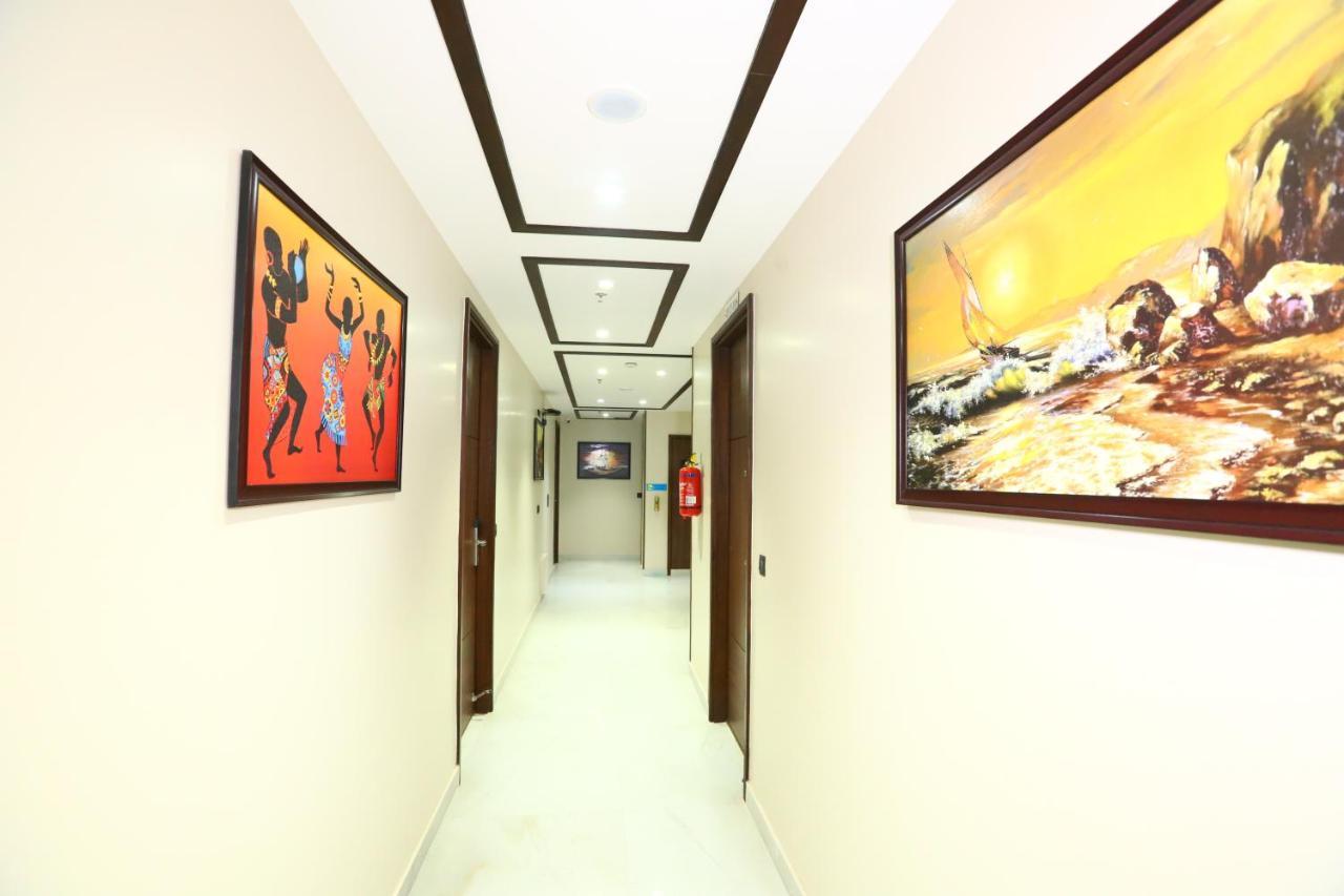 Sanca International Hotel In Patel Nagar Delhi New Delhi Exterior photo